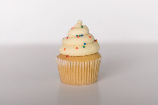 VANILLA CUPCAKE